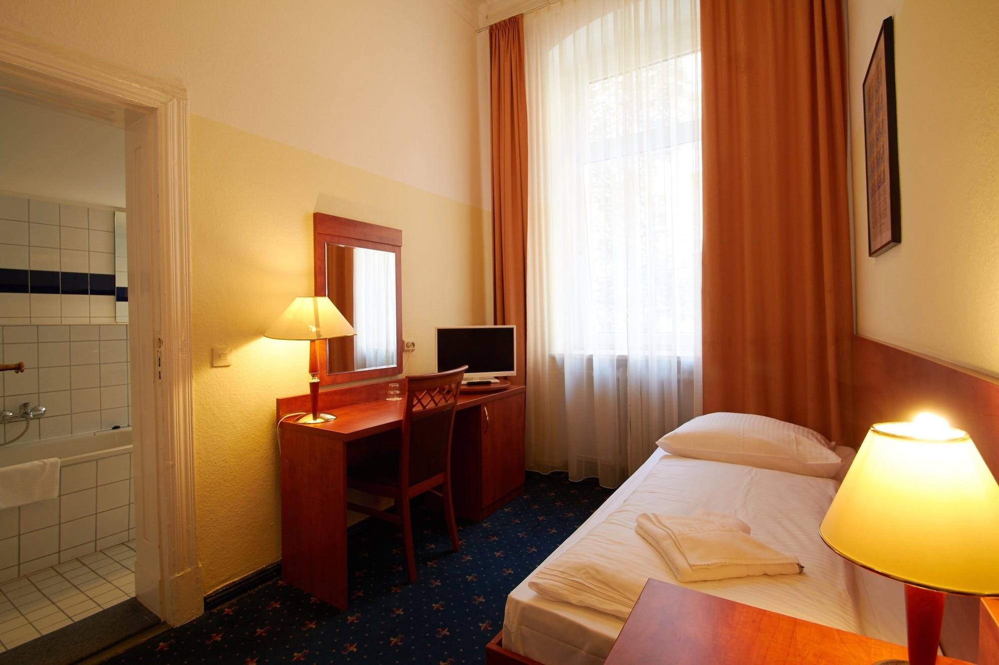 Hotel Europa City Βερολίνο Εξωτερικό φωτογραφία